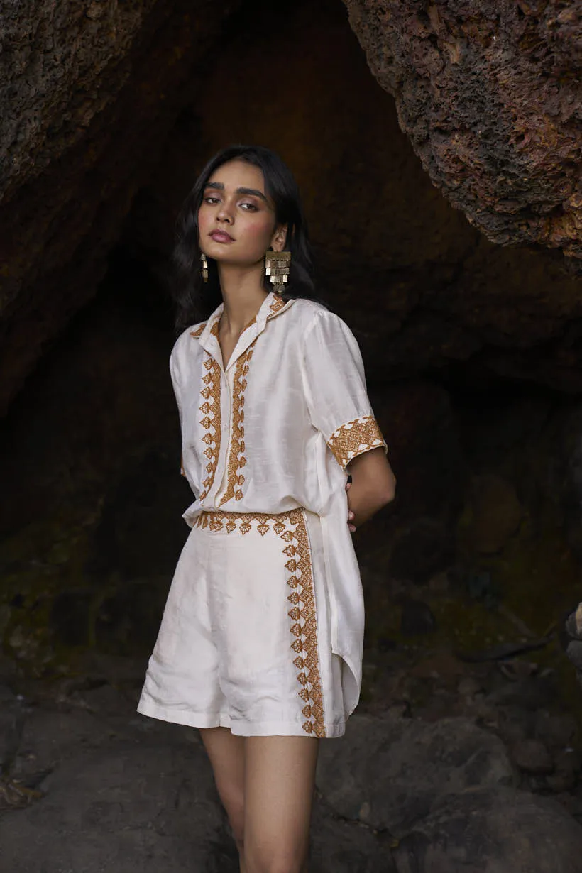 Embroidered Shorts Set